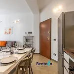 Daire Station Skyline Suite, 300 Meters From The Station *
