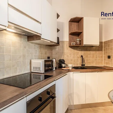 Apartamento Station Skyline Suite, 300 Meters From The Station *