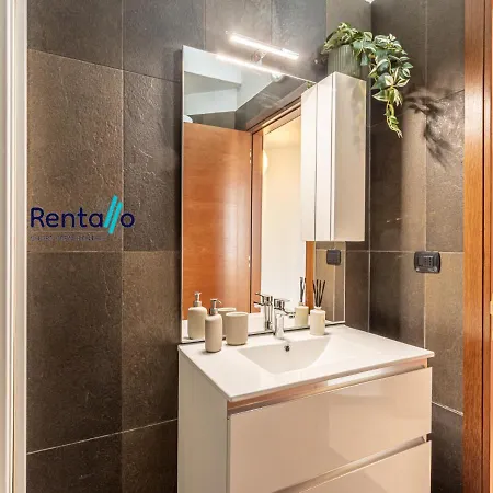 Station Skyline Suite, 300 Meters From The Station Milão
