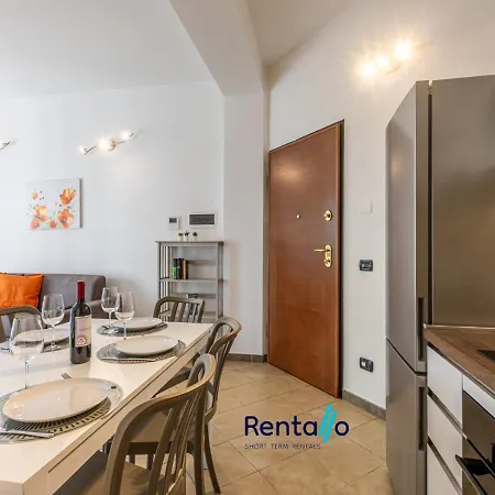 Apartamento Station Skyline Suite, 300 Meters From The Station *